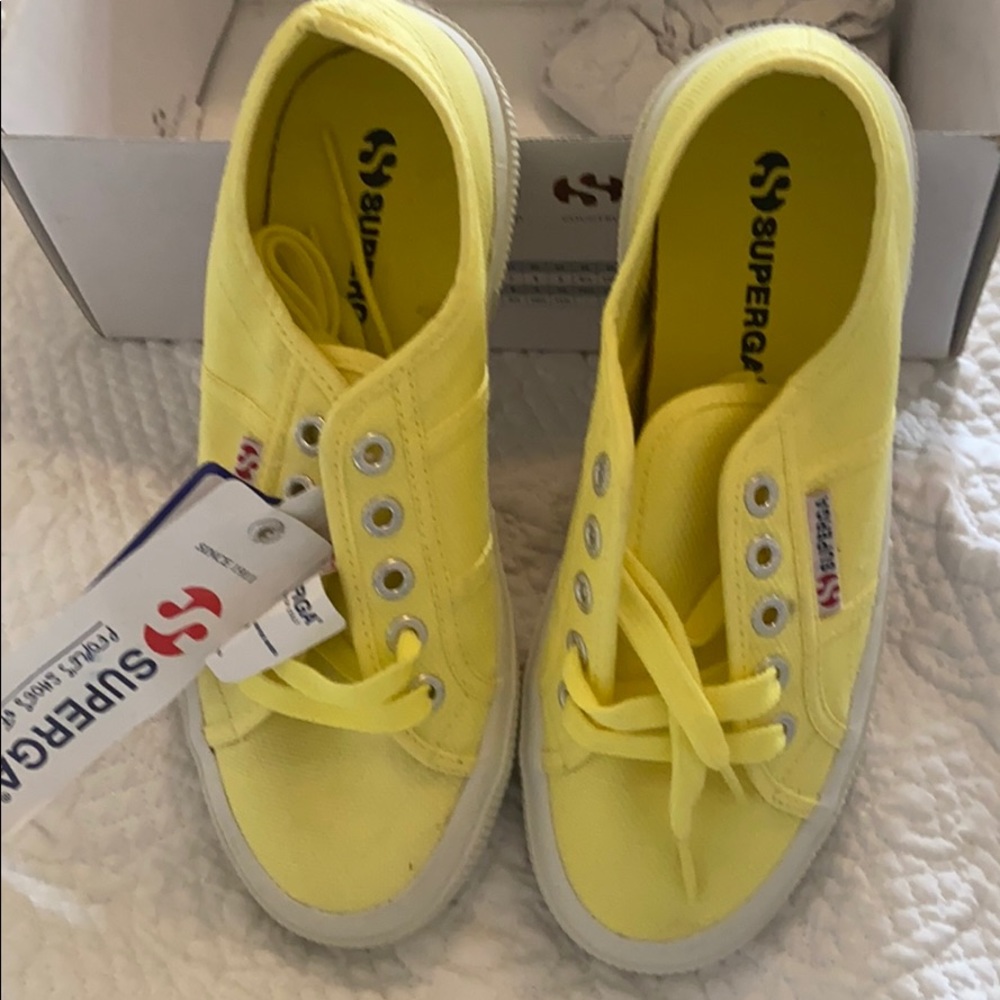Yellow Supergas Size 36 - brand new